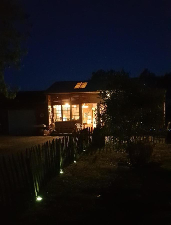 Camping La Petite Houmee Curzay-sur-Vonne المظهر الخارجي الصورة